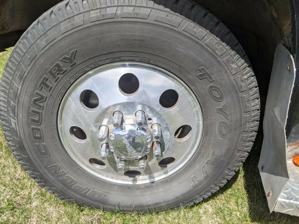 1987 chevrolet c-30 / silverado 3500 4 door dually