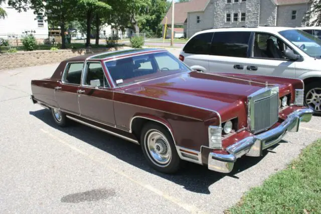1977 lincoln continental town car sedan glass roof leather interior