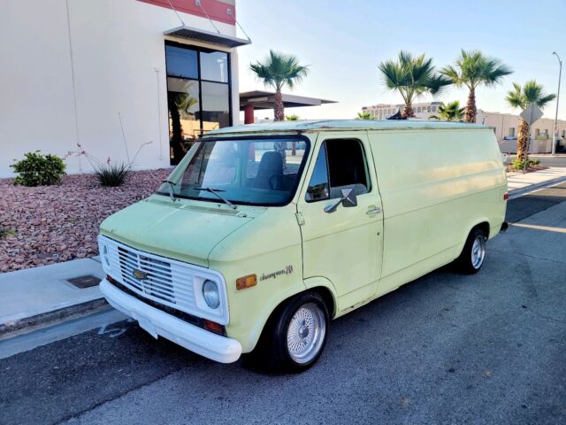 1976 chevrolet van van green rwd automatic g20