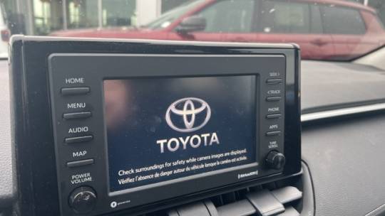 2021 toyota rav4 le