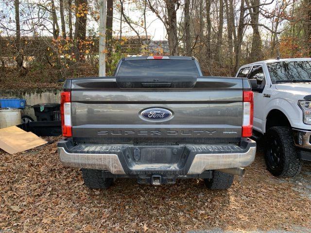 2018 ford f-250 xlt