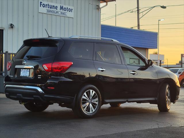 2017 nissan pathfinder sv