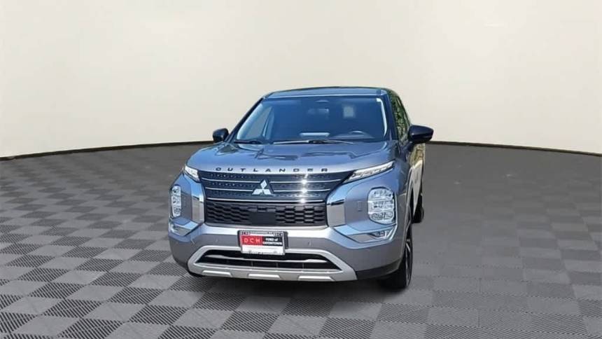 2022 mitsubishi outlander se