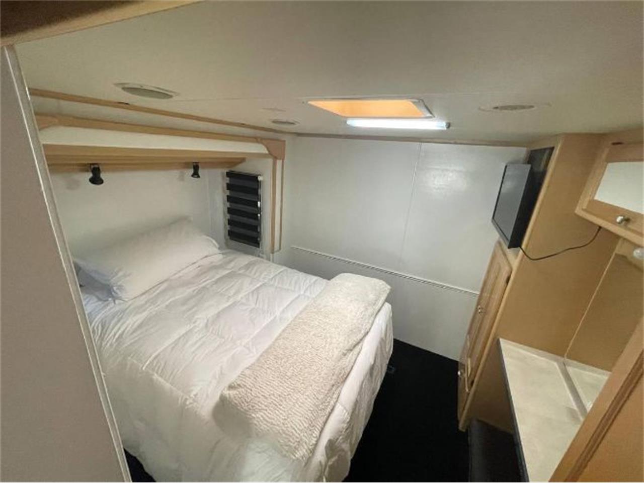 2005 safari recreational vehicle