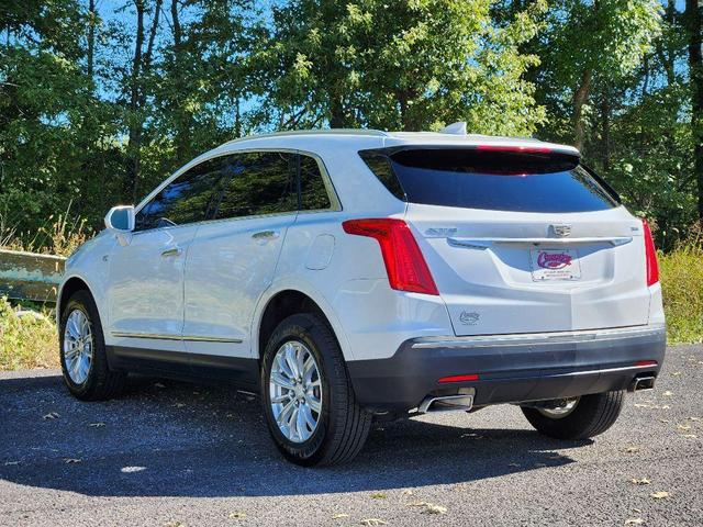 2018 cadillac xt5 base