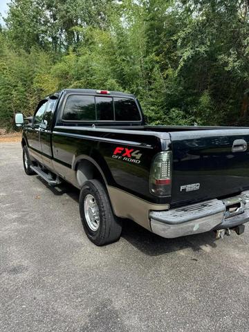 2004 ford f-250 lariat