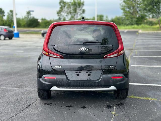 2021 kia soul ex