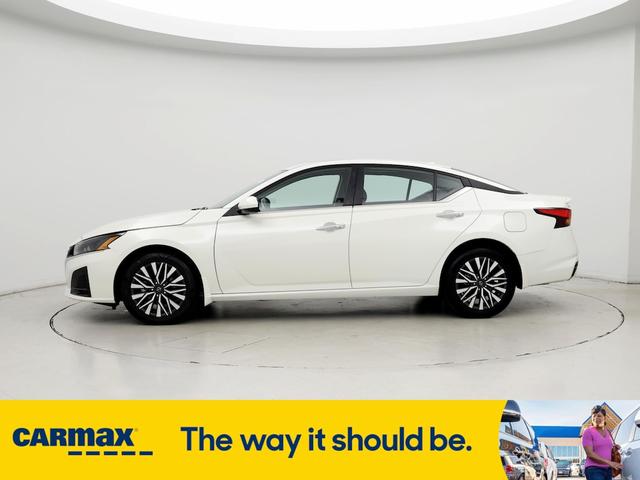 2023 nissan altima sv