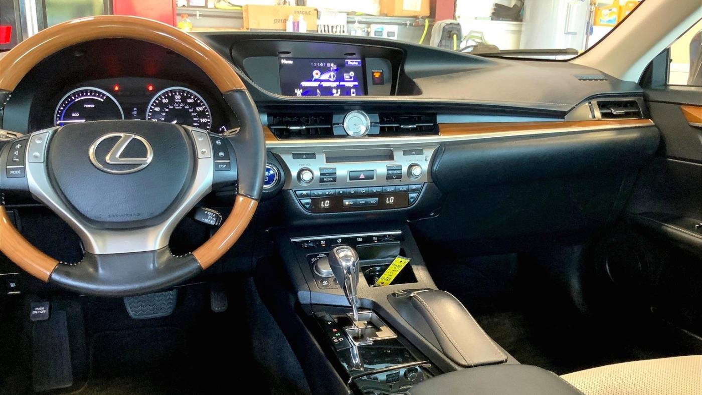 2014 lexus es 300h base
