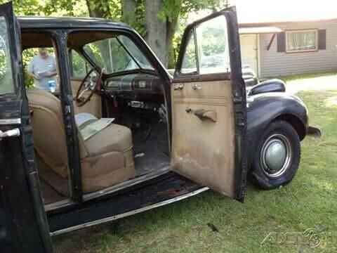 1939 buick special classic rwd sedan, inline v8, drum brakes, radio
