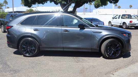 2025 Mazda CX-90