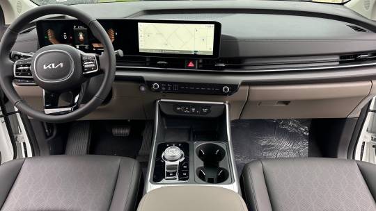 2025 Kia Carnival
