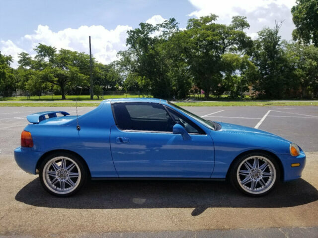 stunning showcar over $12,000 invested florida garagekept nonsmoker 100 pictures