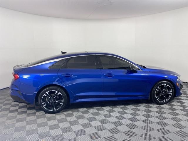 2021 kia k5 gt-line