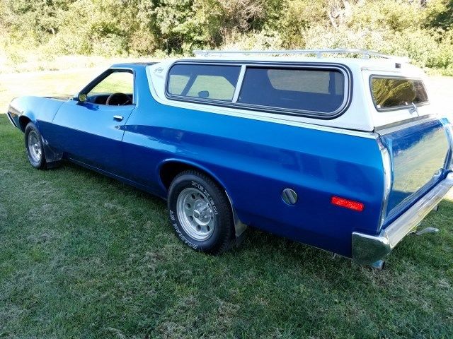 1972 ford ranchero squire