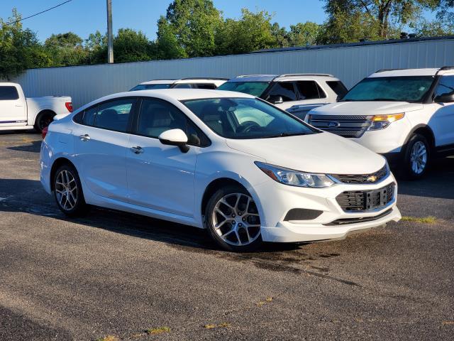 2018 chevrolet cruze ls
