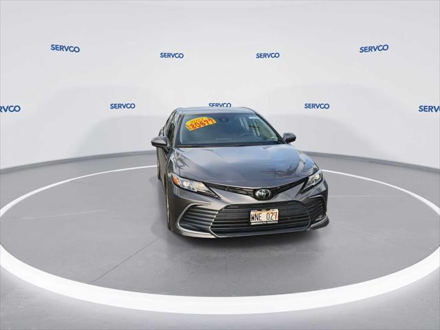 2022 toyota camry le