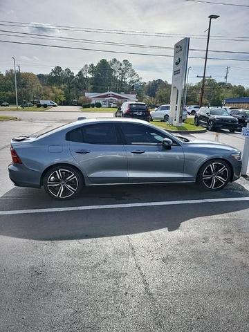 2019 volvo s60 t6 r-design