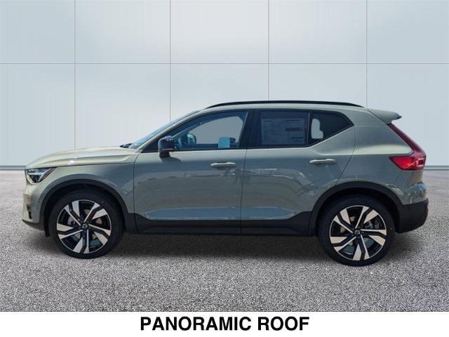 2025 volvo xc40