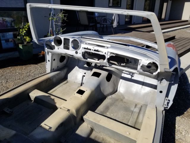 1967 mercedes benz 250sl total restoration body and chassis only, see pictures