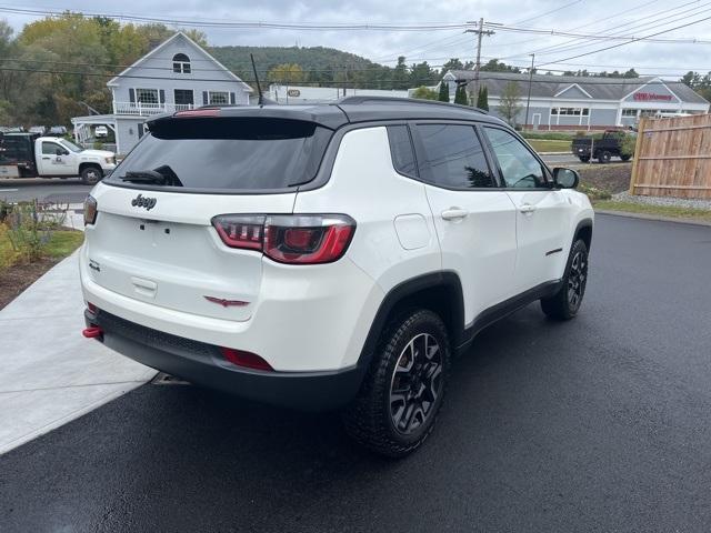 2020 jeep compass trailhawk