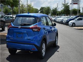 2024 Nissan Kicks s