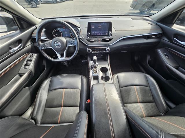 2022 nissan altima 2.5 sr