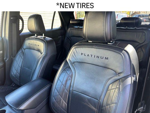 2019 ford explorer platinum