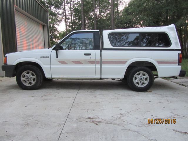 1990 mazda b2600 pick up se5 – 5 speed manual -- clean