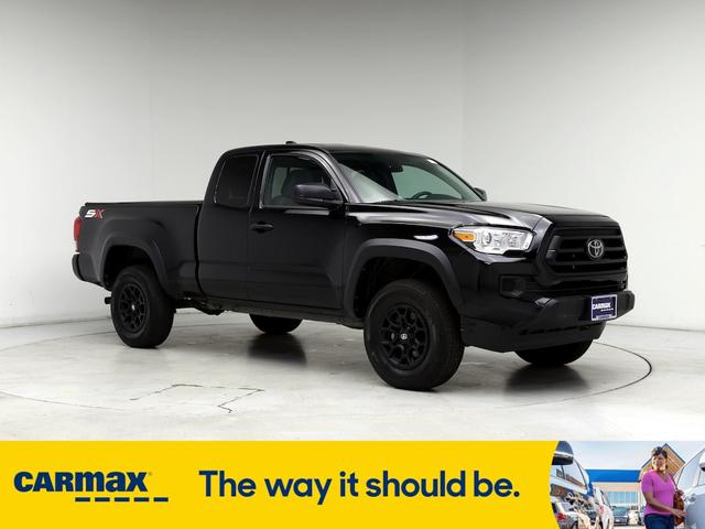 2022 toyota tacoma sr