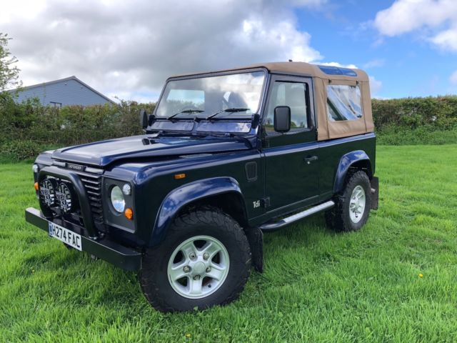 defender 90 soft top - full rebuild, new paint, suspension, tyres. example build