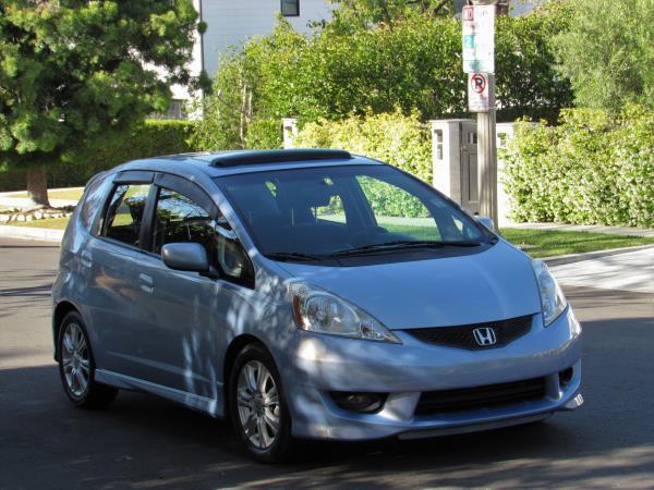 2009 honda fit in van nuys, california