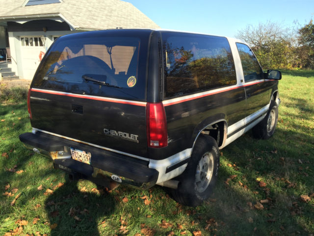1992 chevrolet blazer k-series k1500 2 door 350 very well optioned