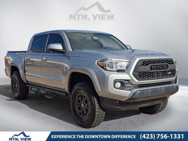 2017 toyota tacoma sr5
