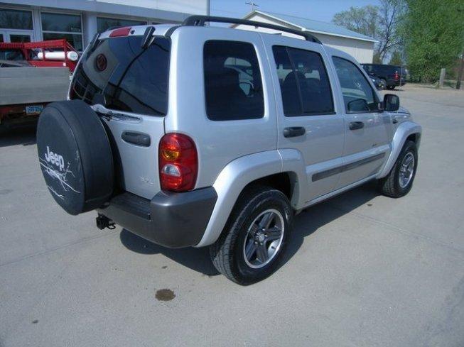 2004 jeep liberty 4wd sport for sale in grand forks, north dakota