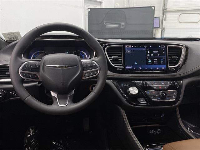 2023 chrysler pacifica l