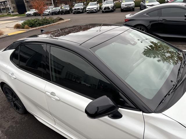 2022 toyota camry xse
