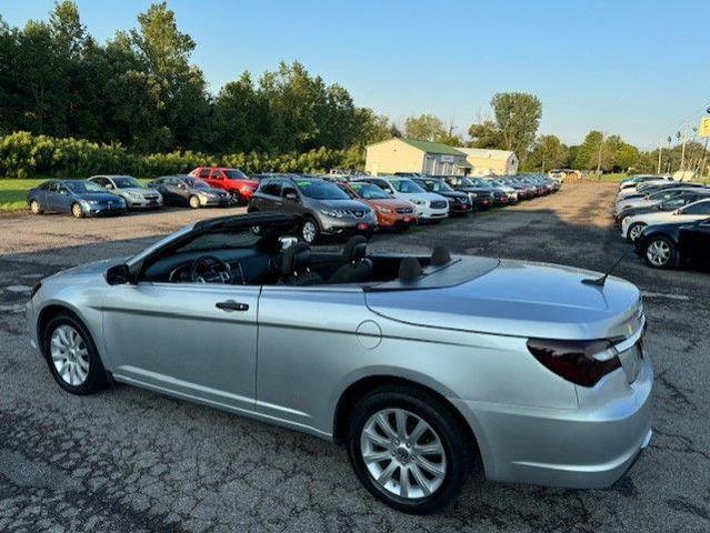 2012 chrysler 200 touring
