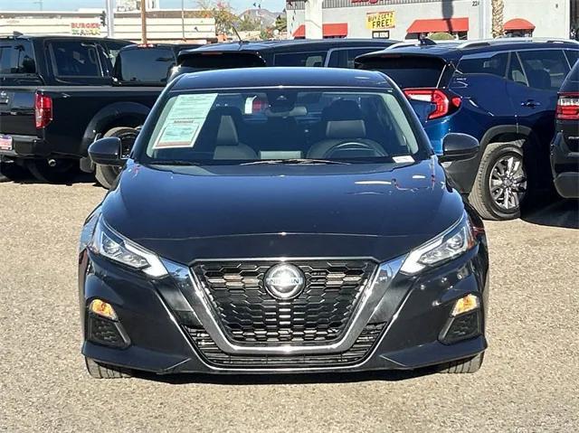 2022 nissan altima 2.5 sv