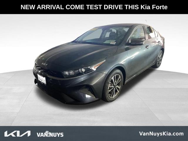 2022 kia forte lxs