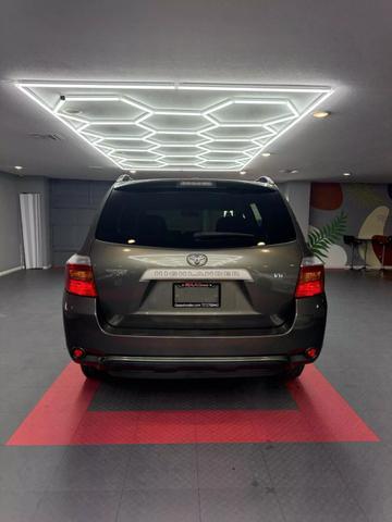 2009 toyota highlander sport