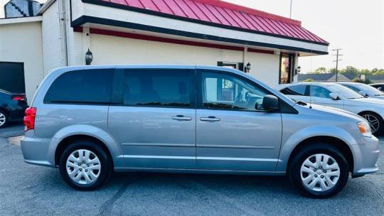 2016 Dodge se