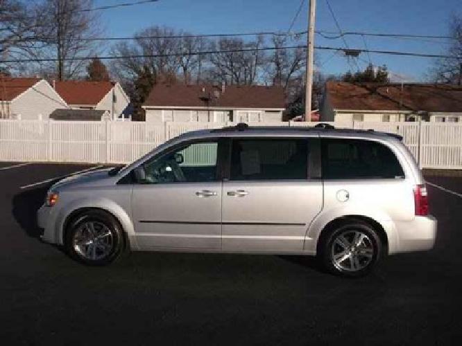 2010 dodge grand caravan sxt in toledo, oh