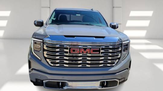 2024 GMC siri
ig