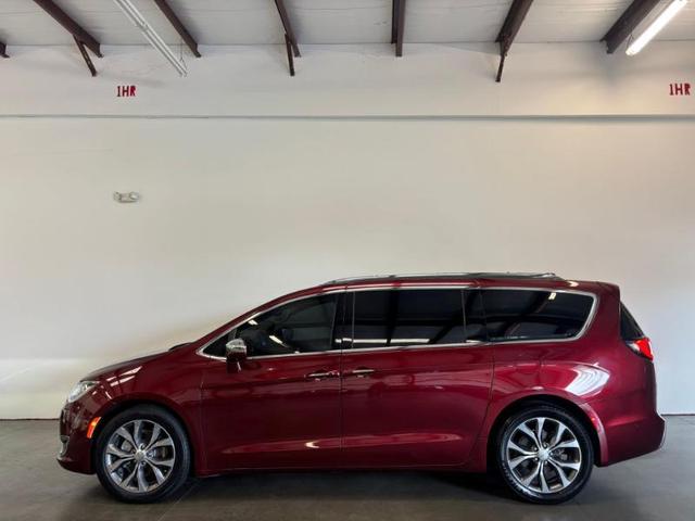 2017 chrysler pacifica limited