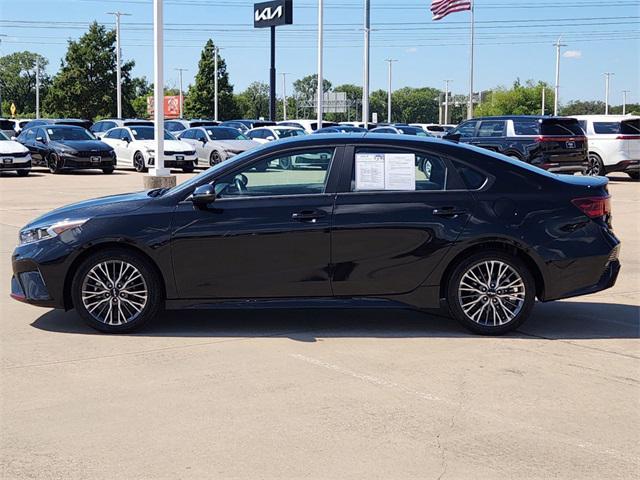 2024 kia forte gt-line