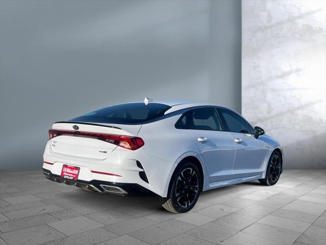 2021 kia k5 gt-line