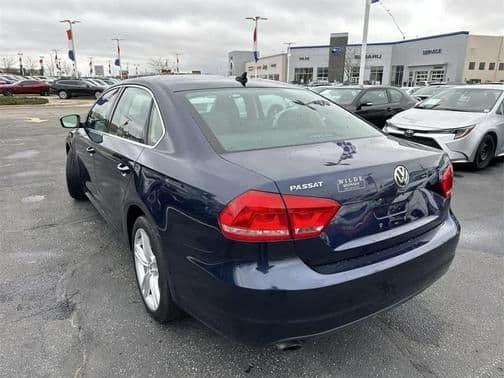 2014 volkswagen passat auto se w/sunroof in waukesha, wisconsin