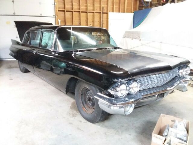 1961 cadillac fleetwood 9 passanger sedan