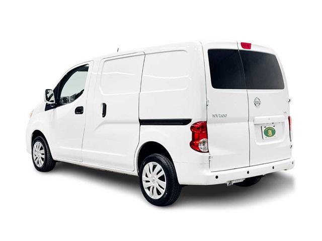 2021 nissan nv200 sv